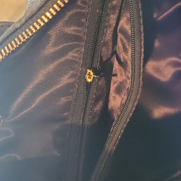 Designer like duo med back pack cross berry black matching pouch dust cover - Picture 5 of 11